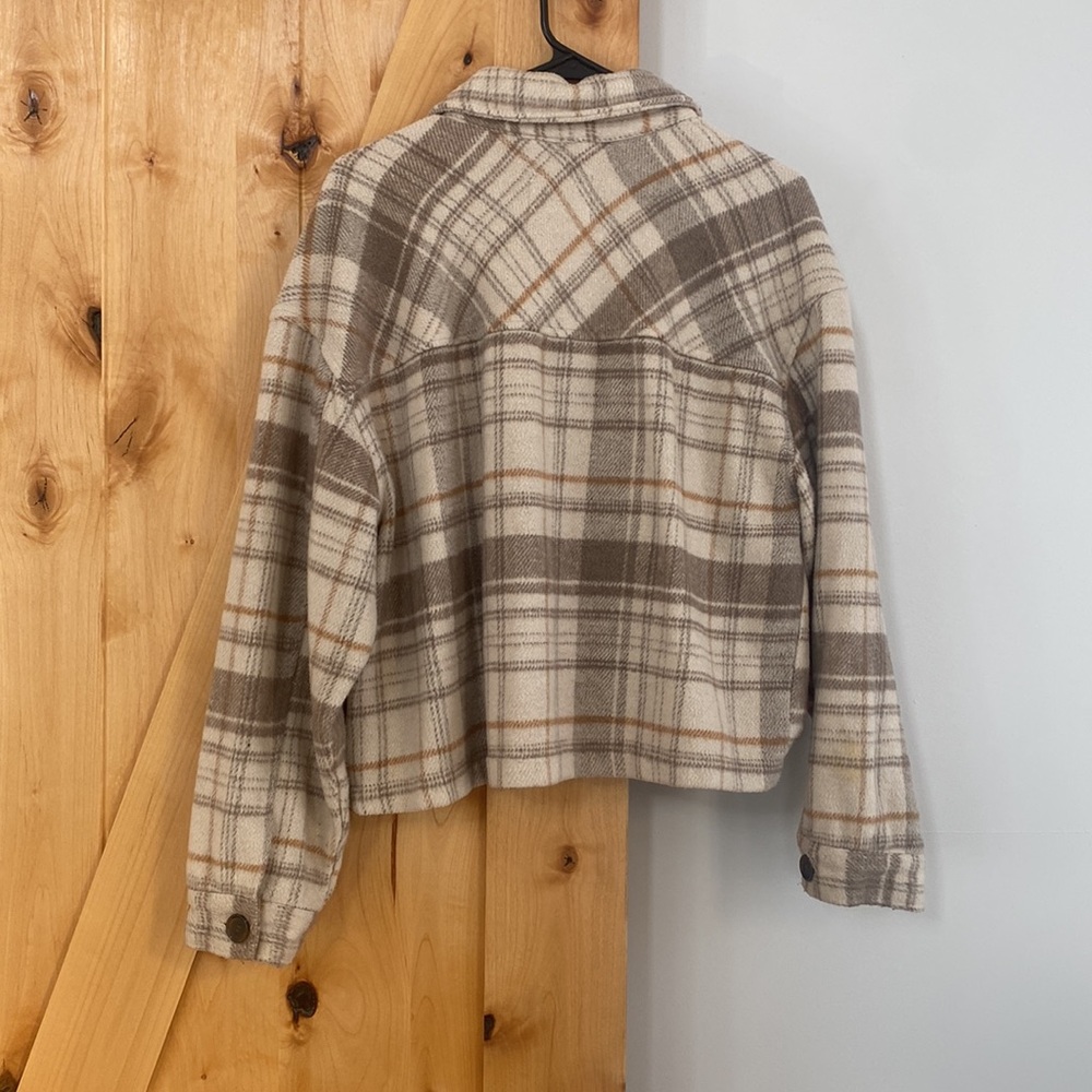 Plaid Shacket - Picture 4 of 4